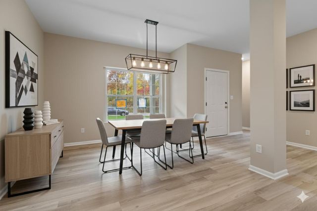 717 Druim Trail, Crown Point, IN 46307