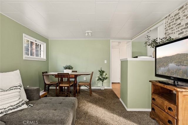 25616 Hi Lane, Twin Peaks, CA 92391