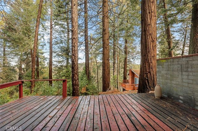 25616 Hi Lane, Twin Peaks, CA 92391