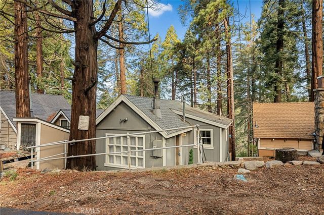 25616 Hi Lane, Twin Peaks, CA 92391