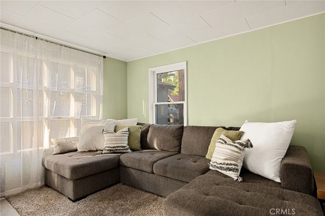 25616 Hi Lane, Twin Peaks, CA 92391