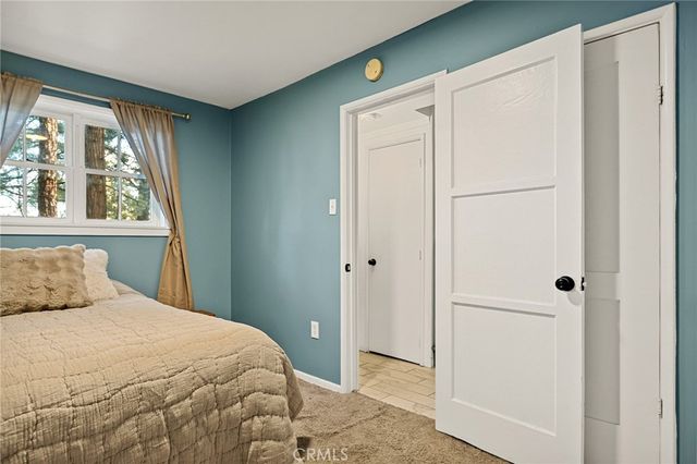 25616 Hi Lane, Twin Peaks, CA 92391