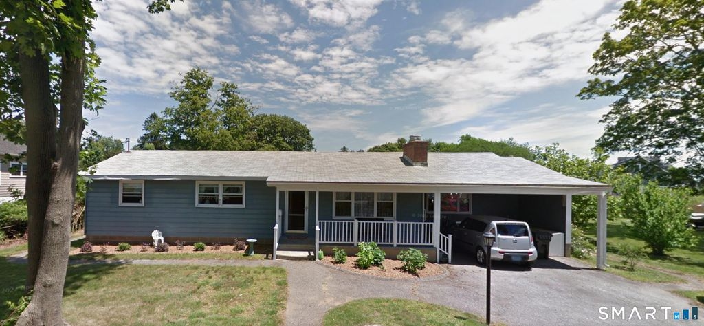 18 Old South Cove Road, Old Saybrook, CT 06475