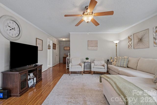 201 Eastwood Drive 401, Salisbury, NC 28146