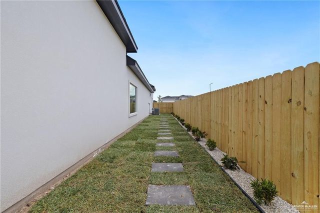 3816 Zimmerius Avenue, Mcallen, TX 78504