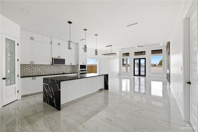 3816 Zimmerius Avenue, Mcallen, TX 78504