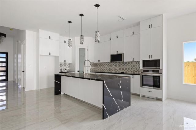 3816 Zimmerius Avenue, Mcallen, TX 78504