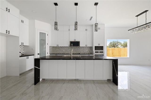 3816 Zimmerius Avenue, Mcallen, TX 78504