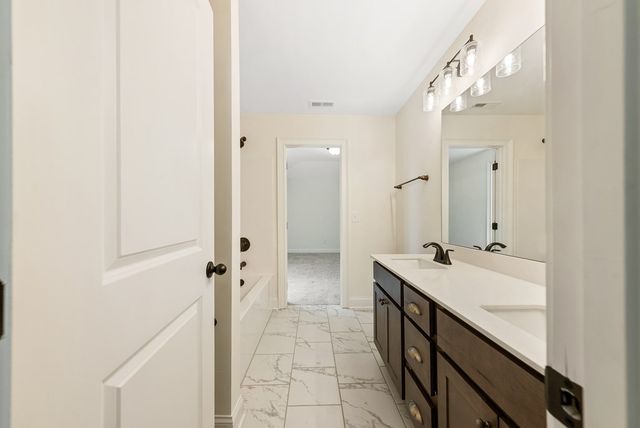 657 Lee Road 0334, Salem, AL 36874