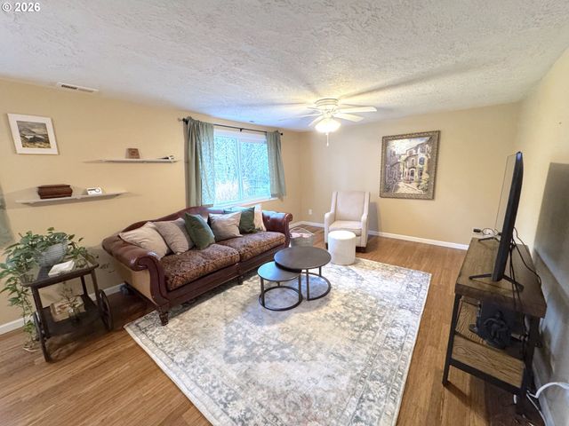 970 Nw 176TH Ave, Beaverton, OR 97006