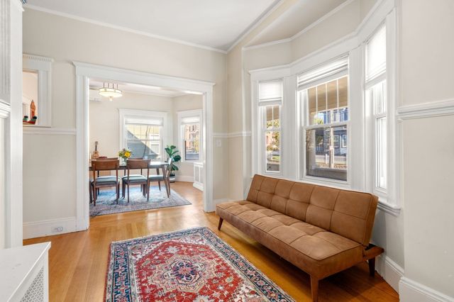 3 Hampshire St, Everett, MA 02149