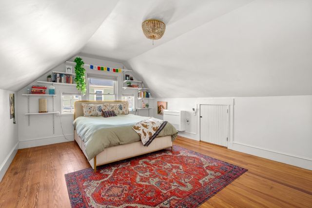 3 Hampshire St, Everett, MA 02149