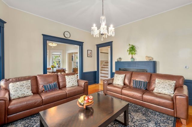 3 Hampshire St, Everett, MA 02149