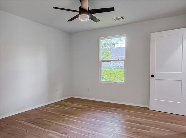 180 Creekview Road, Harrison, AR 72601