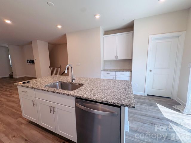 3521 Auburn Curb Road, Charlotte, NC 28217
