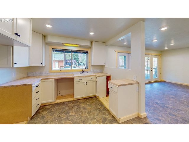 59761 WALLOWA LAKE Hwy, Joseph, OR 97846