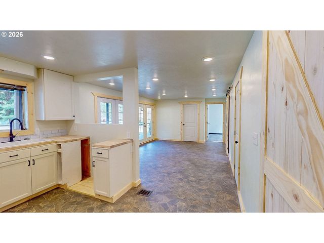 59761 WALLOWA LAKE Hwy, Joseph, OR 97846