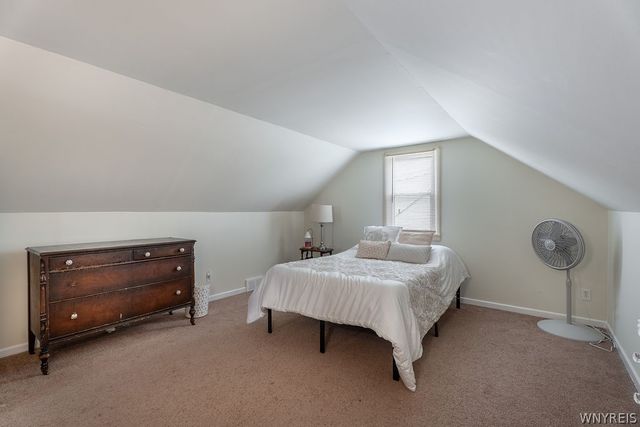 246 North Willowlawn Parkway, Cheektowaga, NY 14206