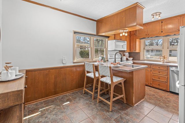 5308 Windsor Avenue, Edina, MN 55436