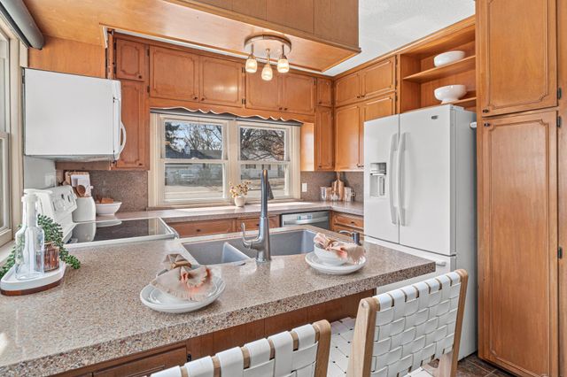 5308 Windsor Avenue, Edina, MN 55436