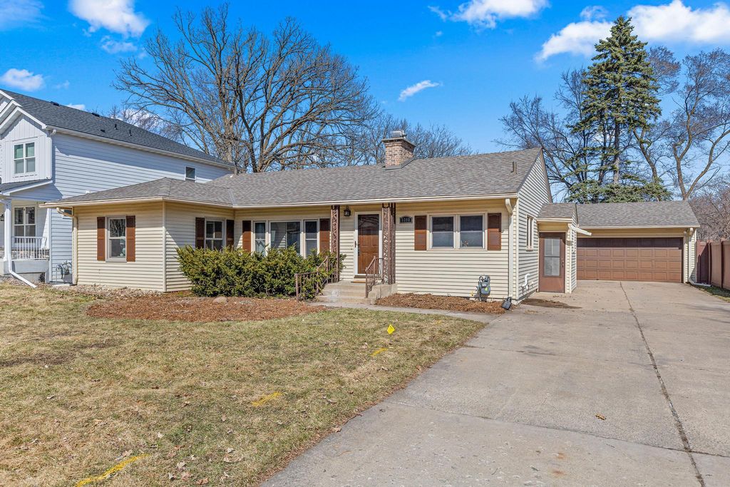 5308 Windsor Avenue, Edina, MN 55436