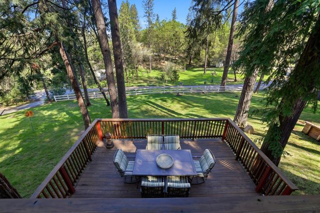 3000 Pleasant Oak Rd, Placerville, CA 95667