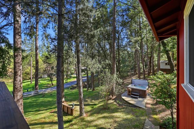 3000 Pleasant Oak Rd, Placerville, CA 95667