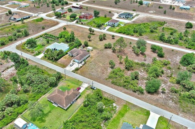 914 Mercury AVE S, Lehigh Acres, FL 33974