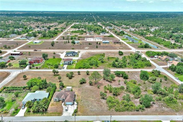 914 Mercury AVE S, Lehigh Acres, FL 33974