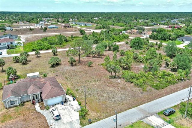 914 Mercury AVE S, Lehigh Acres, FL 33974