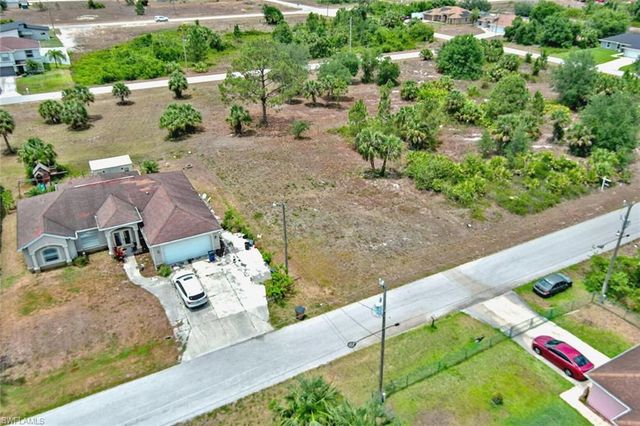 914 Mercury AVE S, Lehigh Acres, FL 33974