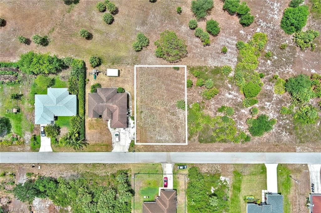914 Mercury AVE S, LEHIGH ACRES, FL 33974 — photo 2