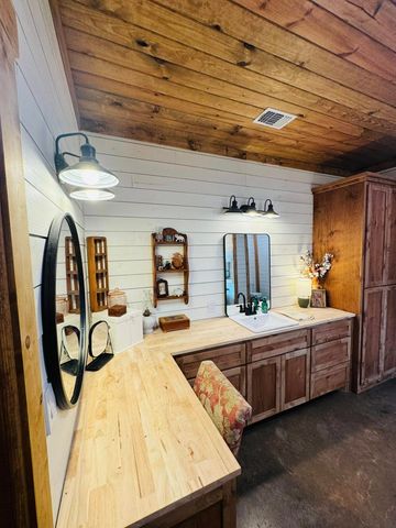 375 CR 4119, Atlanta, TX 75551