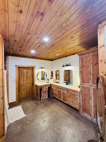 375 CR 4119, Atlanta, TX 75551