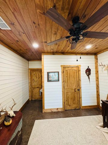 375 CR 4119, Atlanta, TX 75551