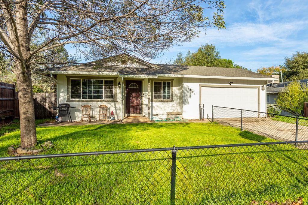 2390 Walton Avenue, Shasta Lake, CA 96019