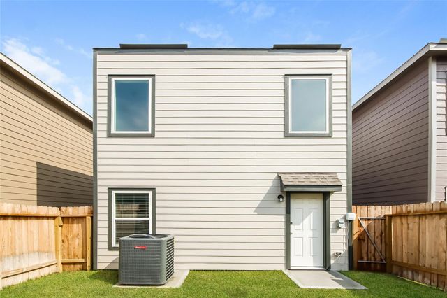 15329 Estrella East, Houston, TX 77073