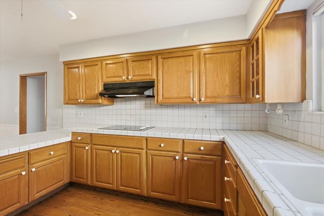 1274 Norval Way, San Jose, CA 95125