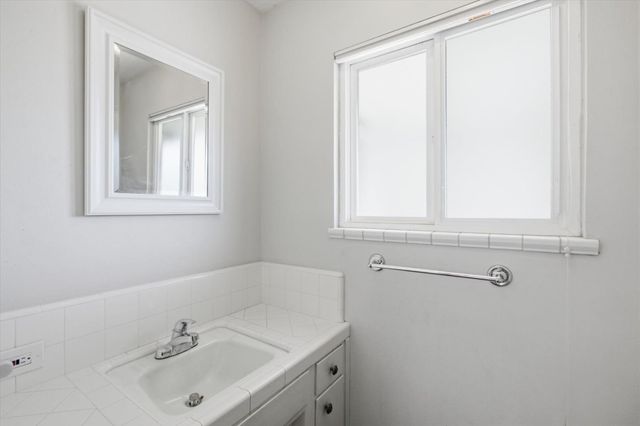 1274 Norval Way, San Jose, CA 95125