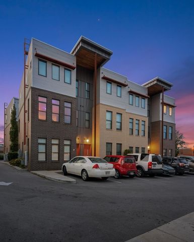 1225 4th Ave S Apt 202, Nashville, TN 37210