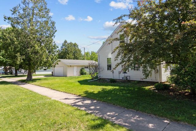 834 W GRANT STREET, Appleton, WI 54914
