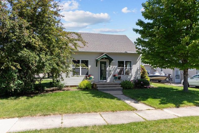 834 W GRANT STREET, Appleton, WI 54914