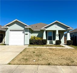 7418 Kolda Dr, Corpus Christi, TX 78414