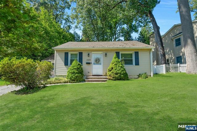 265 Jefferson Avenue, Cresskill, NJ 07626