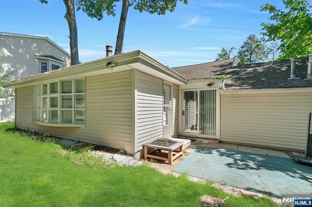 265 Jefferson Avenue, Cresskill, NJ 07626