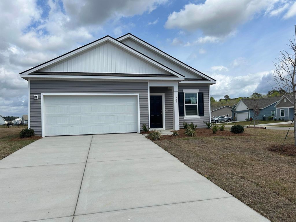 518 Castillo Dr., Loris, SC 29569