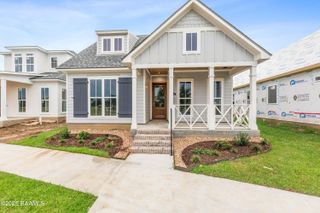 406 Flores Court, Lafayette, LA 70507