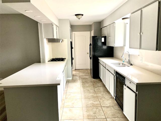 7414 Carew Street, Houston, TX 77074