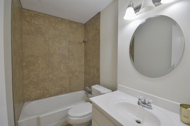 1420 Sweet Gum Lane, Houston, TX 77339