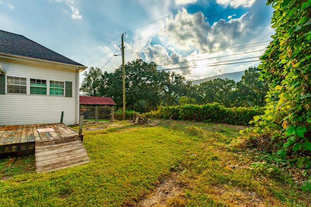 287 S Oak Street, Whitwell, TN 37397